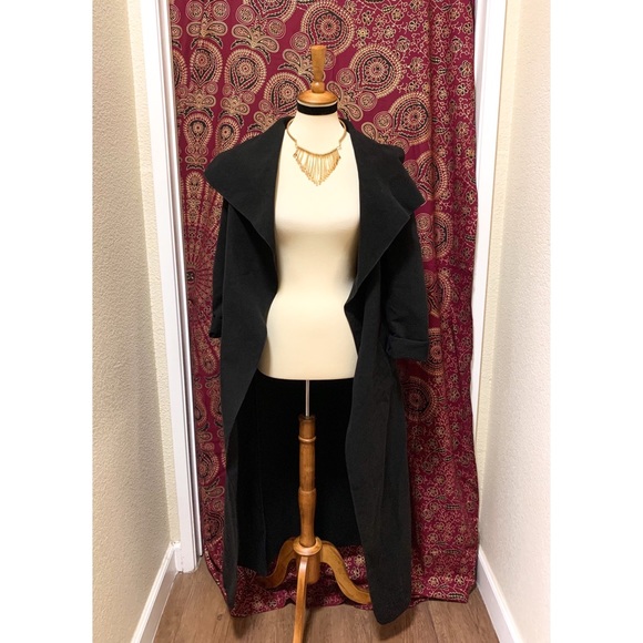 ๐ Amazing modern maxi coat - Picture 2 of 11